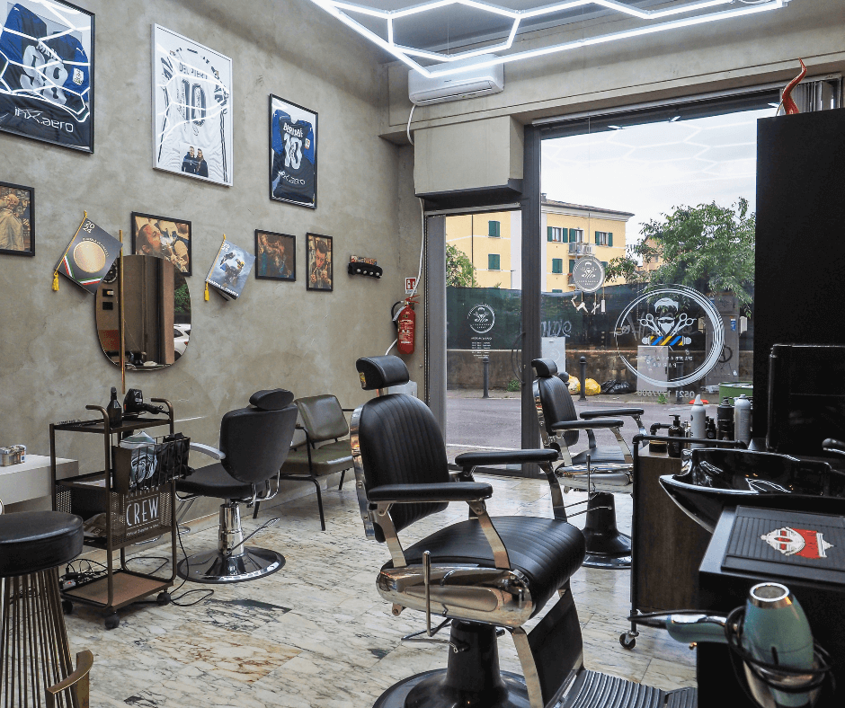 vista-interna-del-locale-di-barba-e-capelli-parma